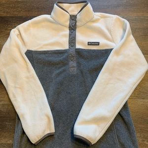 Columbia fleece Sweater